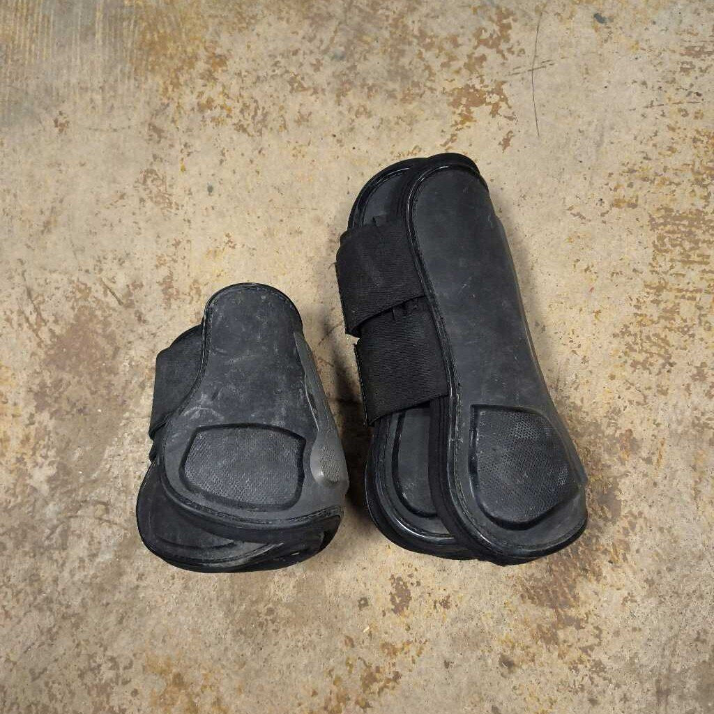 Set- Hard plastic and neoprene