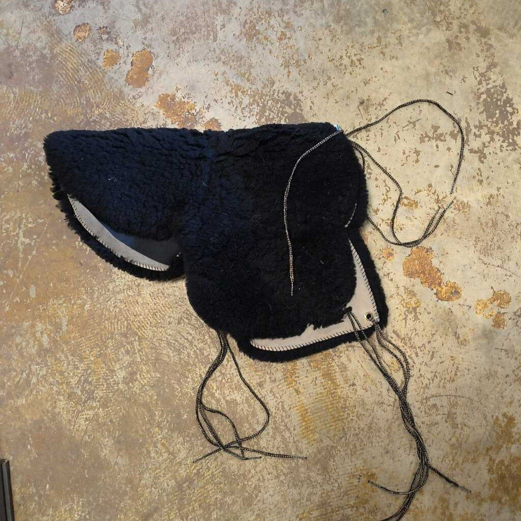 Real fleece seat pad