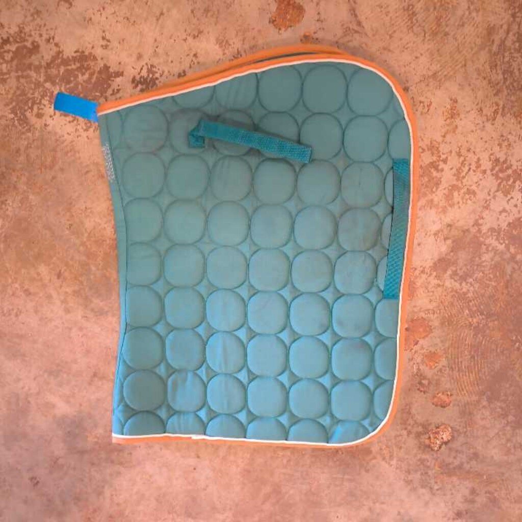 Quilted English pad
