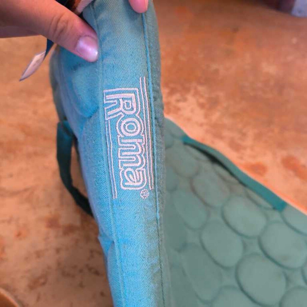 Quilted English pad