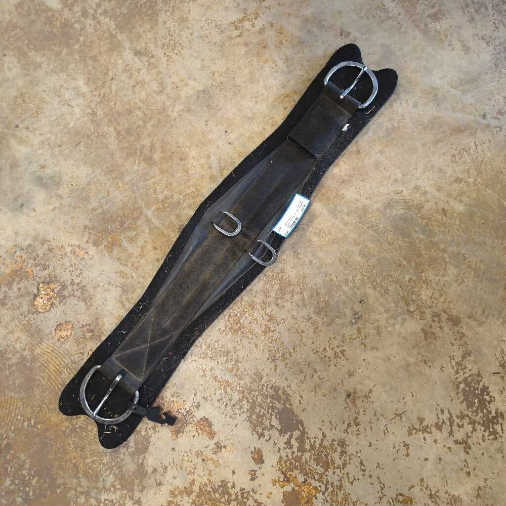 Felt and nylon girth