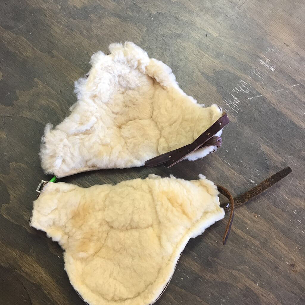 leather/ fleece