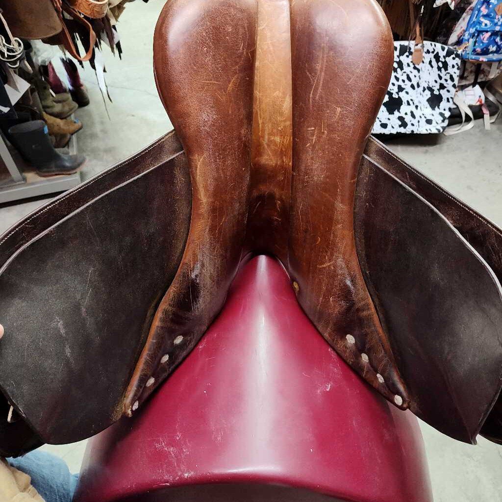 Delgrange- English saddle