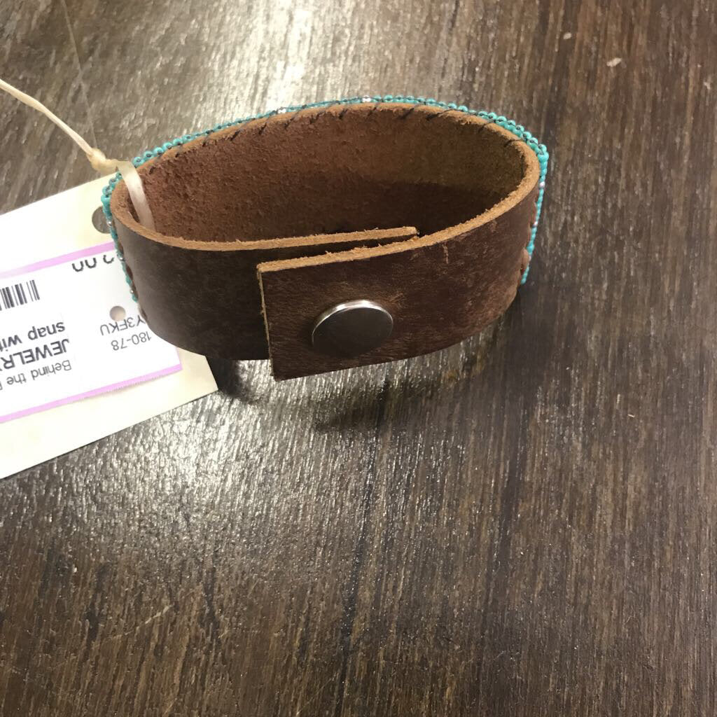 Bracelet- snap with beading